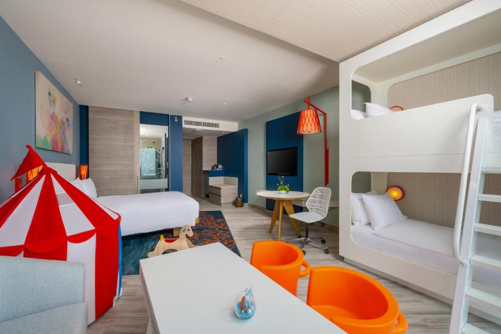 Holiday Inn Resort Vana Nava Hua Hin photo 5
