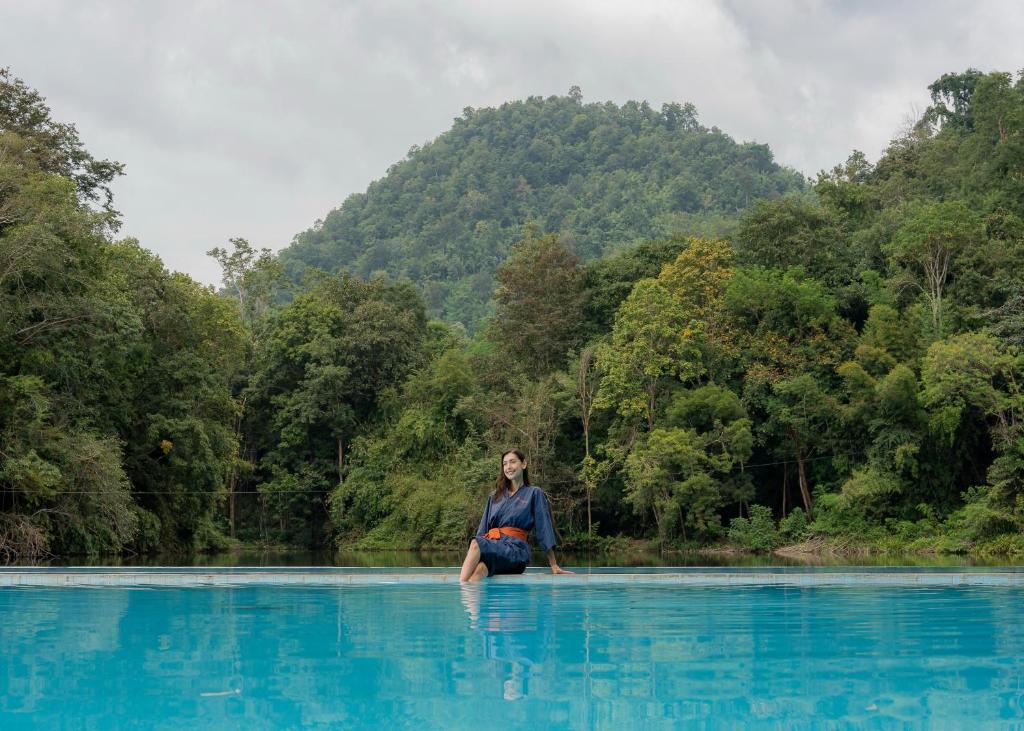 Home Phutoey River Kwai photo 2