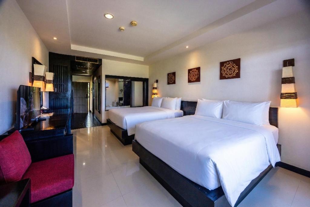 Horizon Karon Beach Resort & Spa photo 2