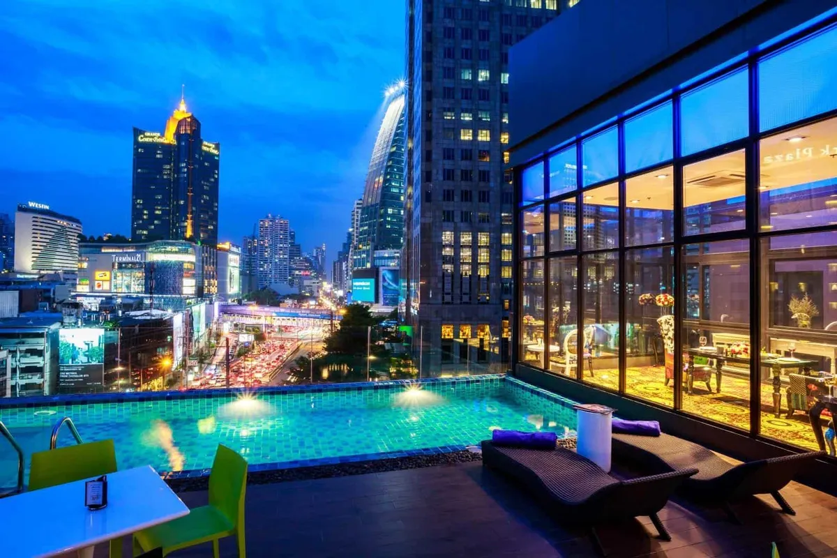 Hotel Clover Asoke Bangkok
