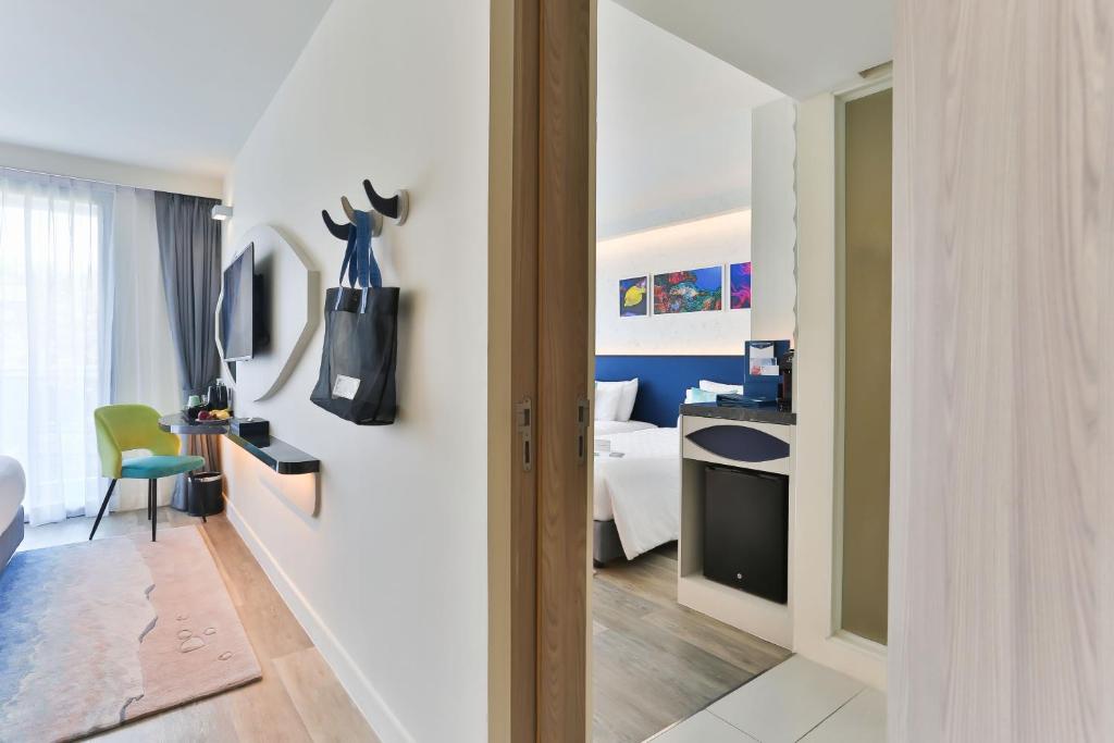 Hotel Clover Patong Phuket photo 4