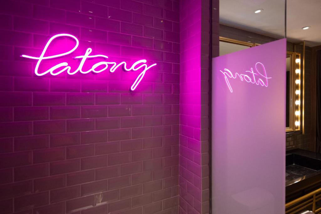 Hotel Indigo Phuket Patong by IHG photo 2