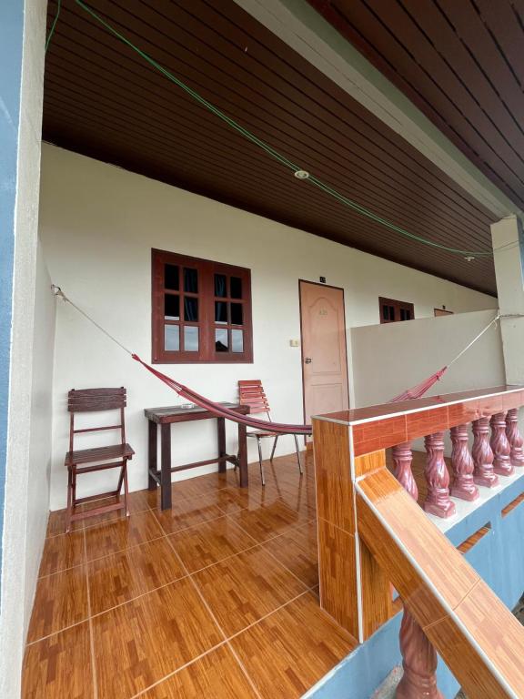 J.B. Hut Bungalows photo 5