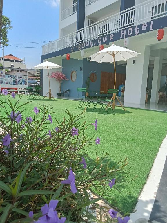 J-Boutique Hotel เจ-บูทีค โฮเทล