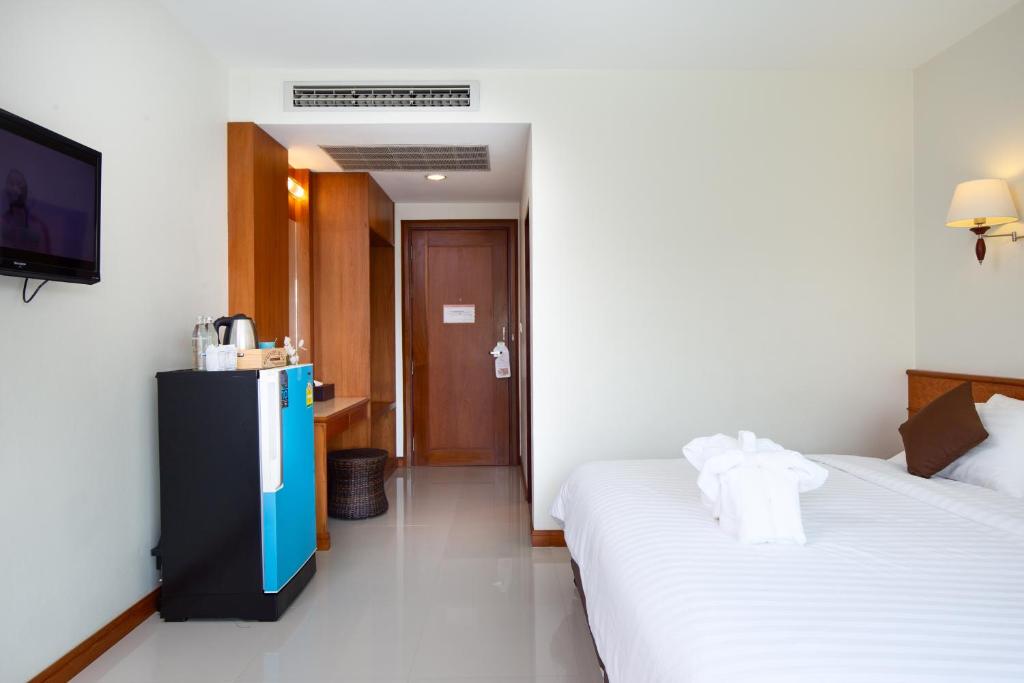 Kanchanaburi City Hotel photo 4