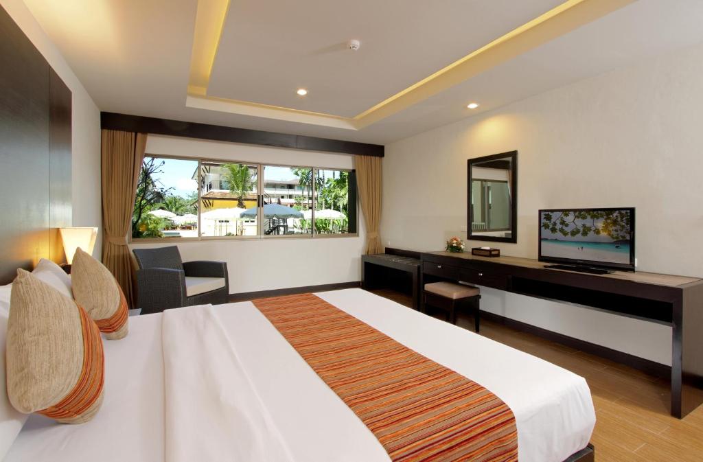 Kata Sea Breeze Resort photo 3