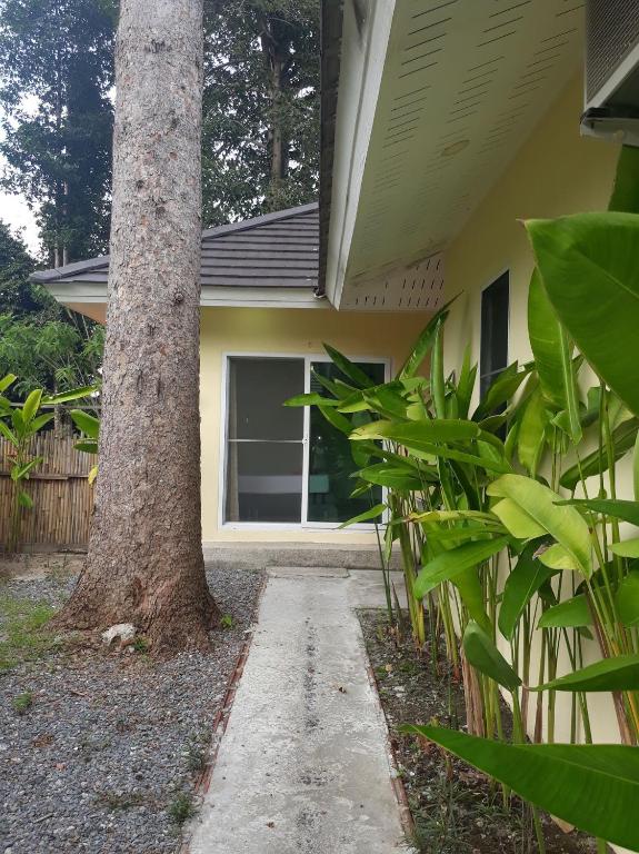 Khanom Garden Suite photo 4