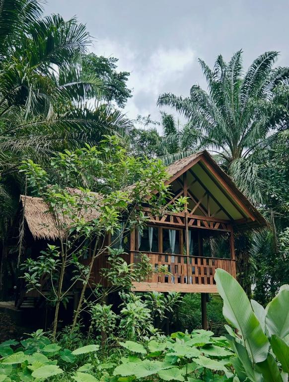 Khao Sok Paradise Resort photo 2