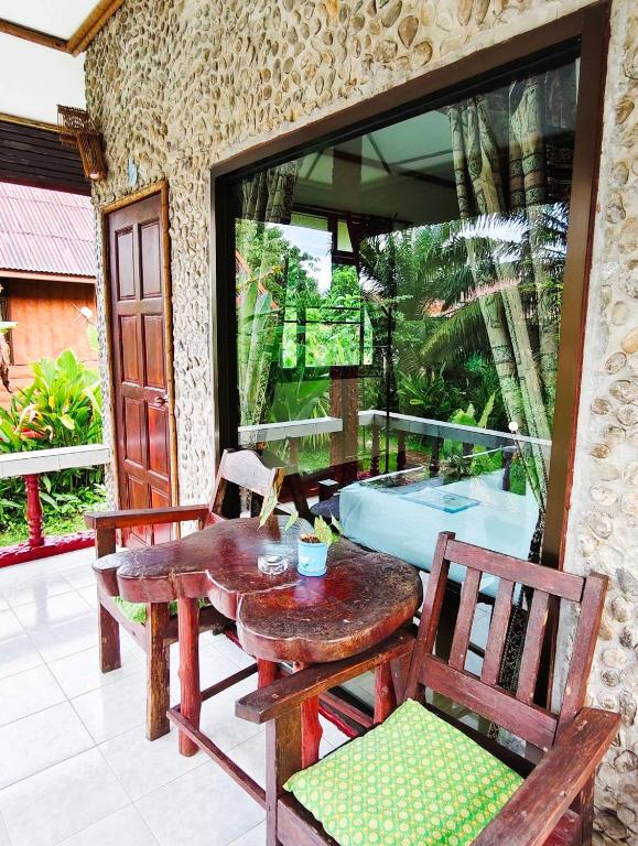Khao Sok River & Jungle Resort photo 5