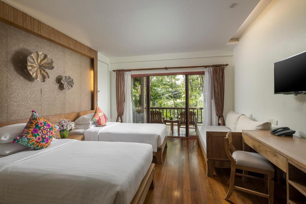 Khaolak Paradise Resort photo 4