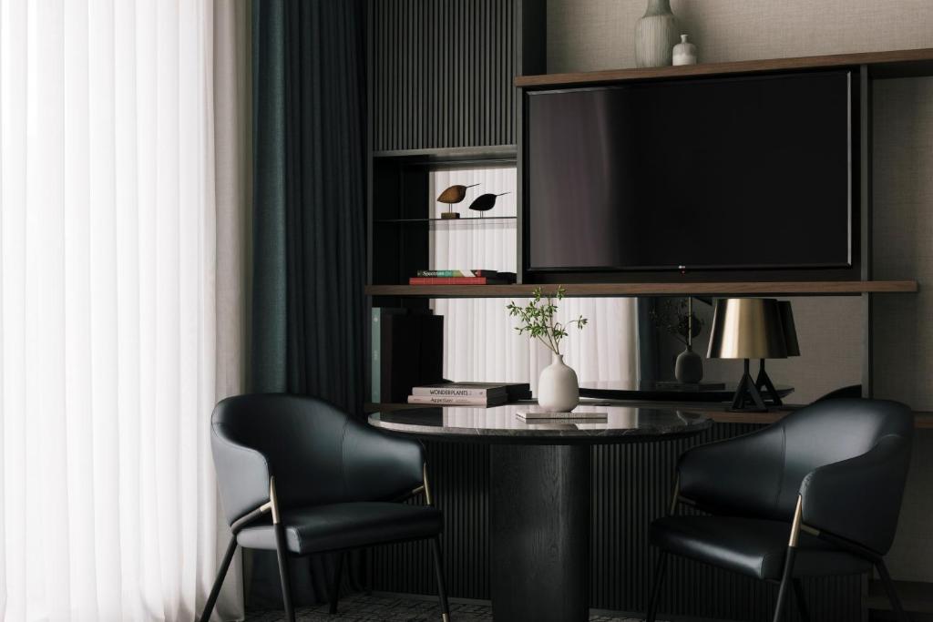 Kimpton Maa-Lai Bangkok by IHG photo 5