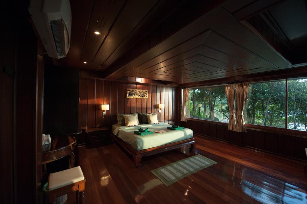 Koh Kood Beach Resort photo 3