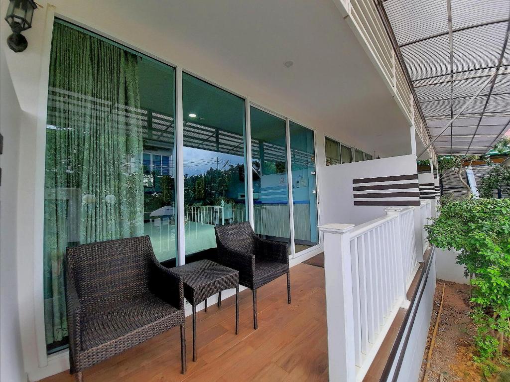 Koh Larn Riviera