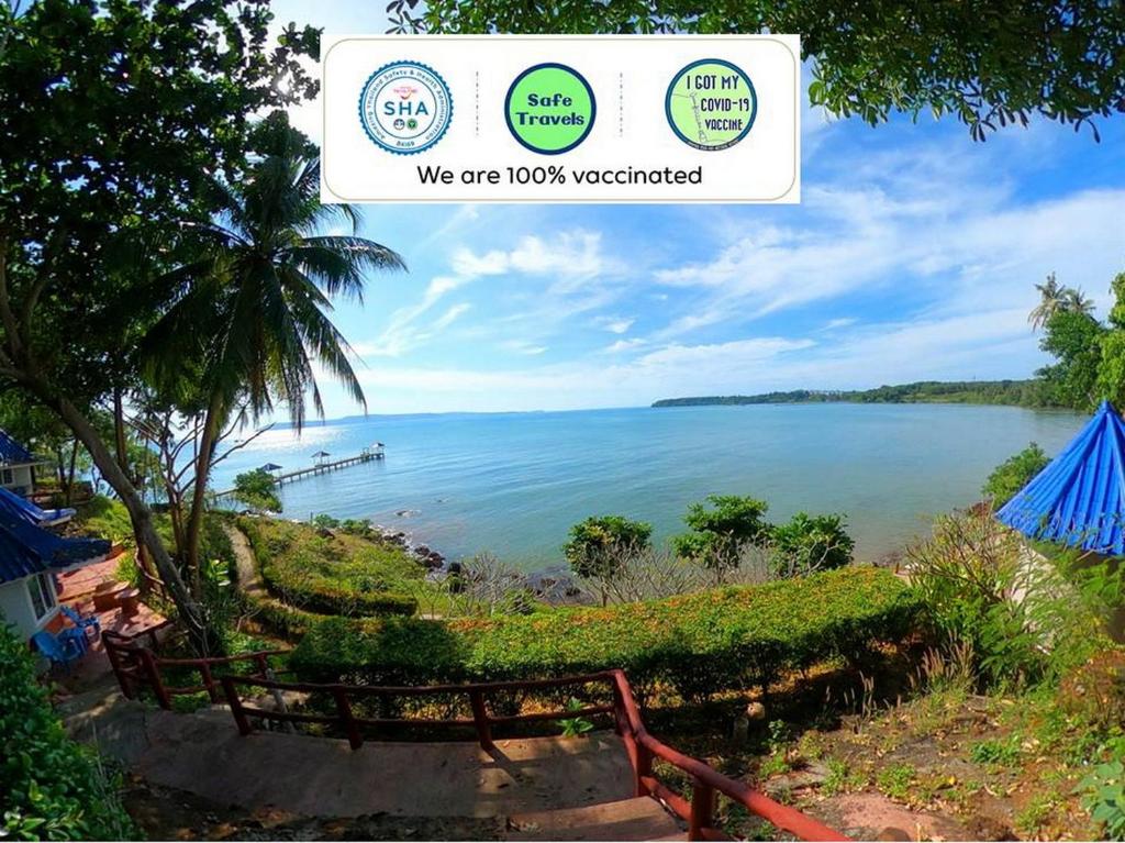 Koh Mak Buri Hut Natural Resort photo 2