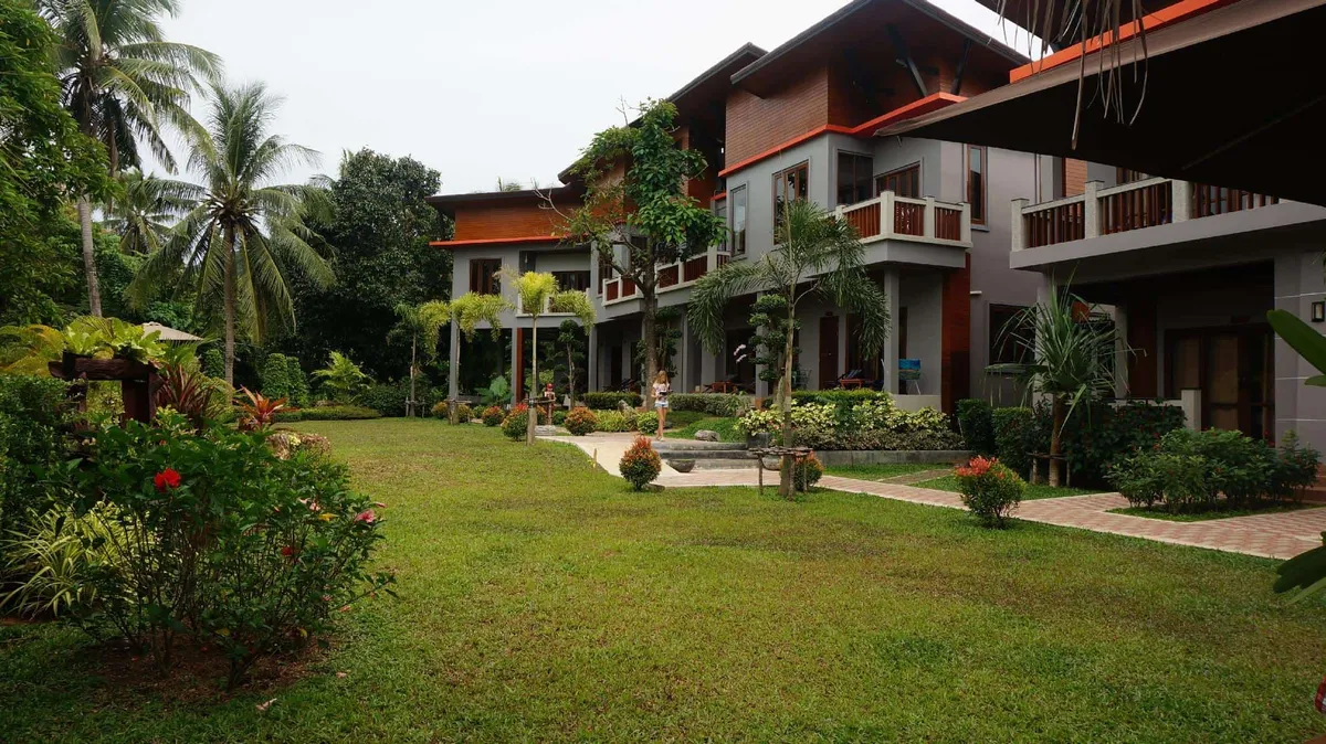 Lanta Intanin Resort