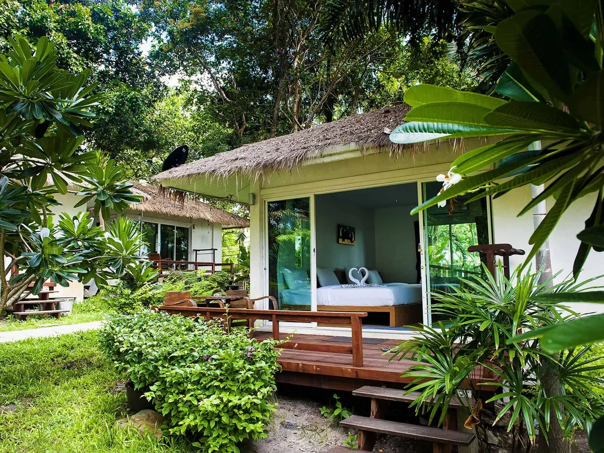 Larissa Samet Resort