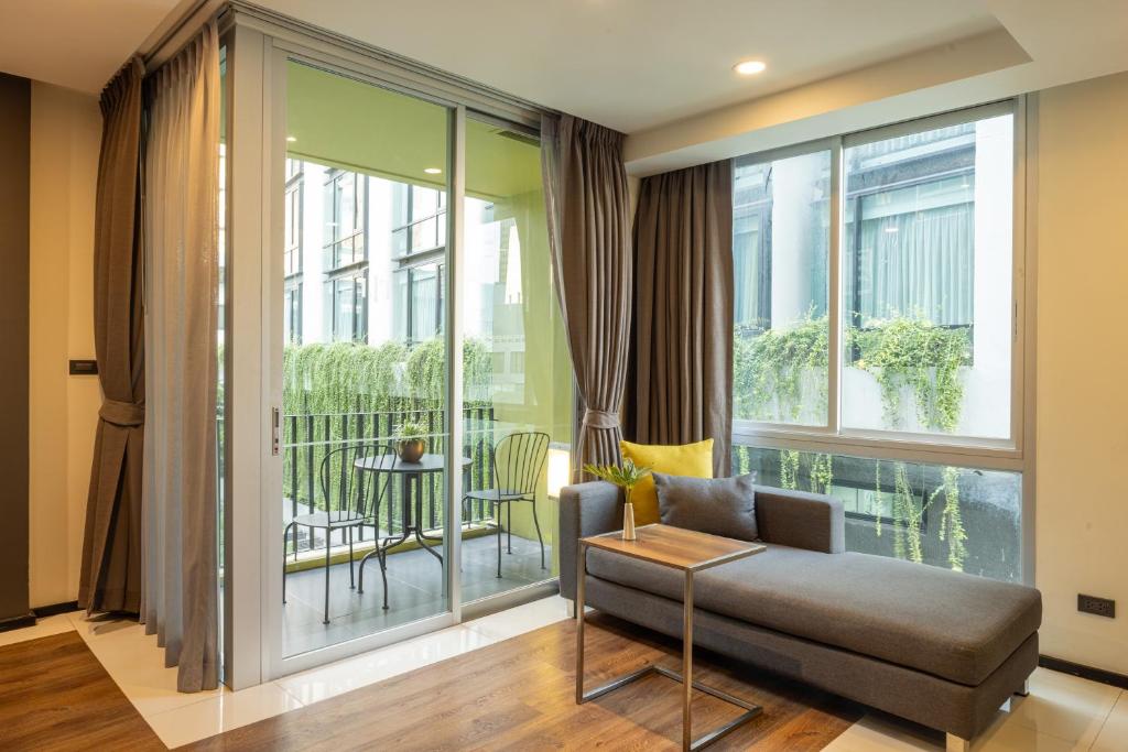 LiT BANGKOK Residence photo 5