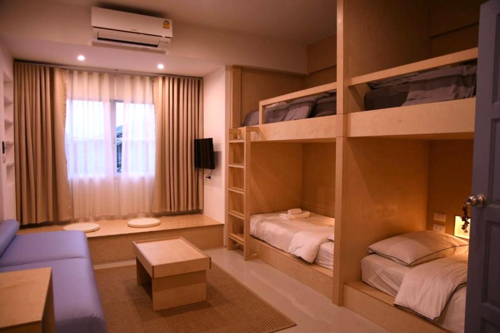 Ma-TaÔ Café & Hostel