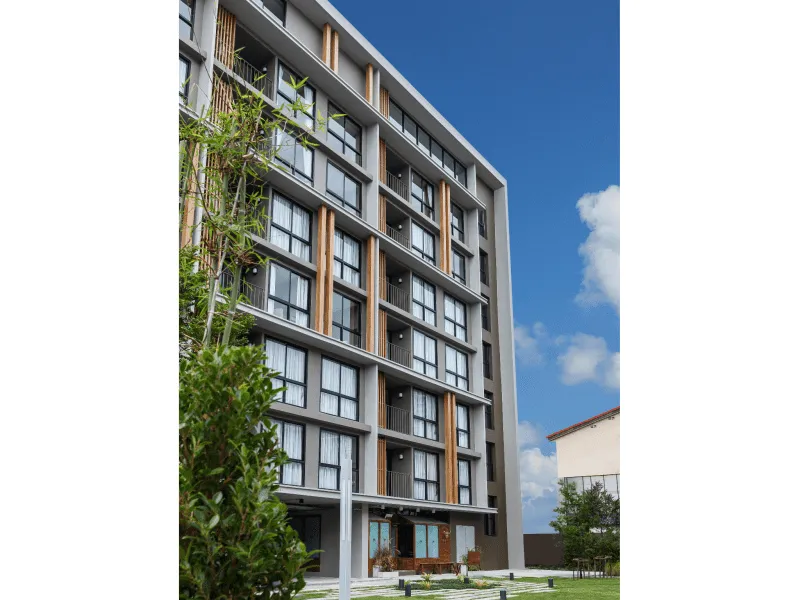 Madera Residence Sriracha