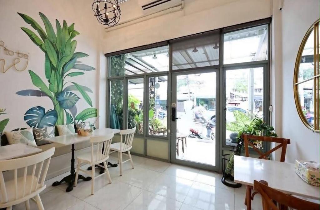 Maha Sarakham Residence Hotel