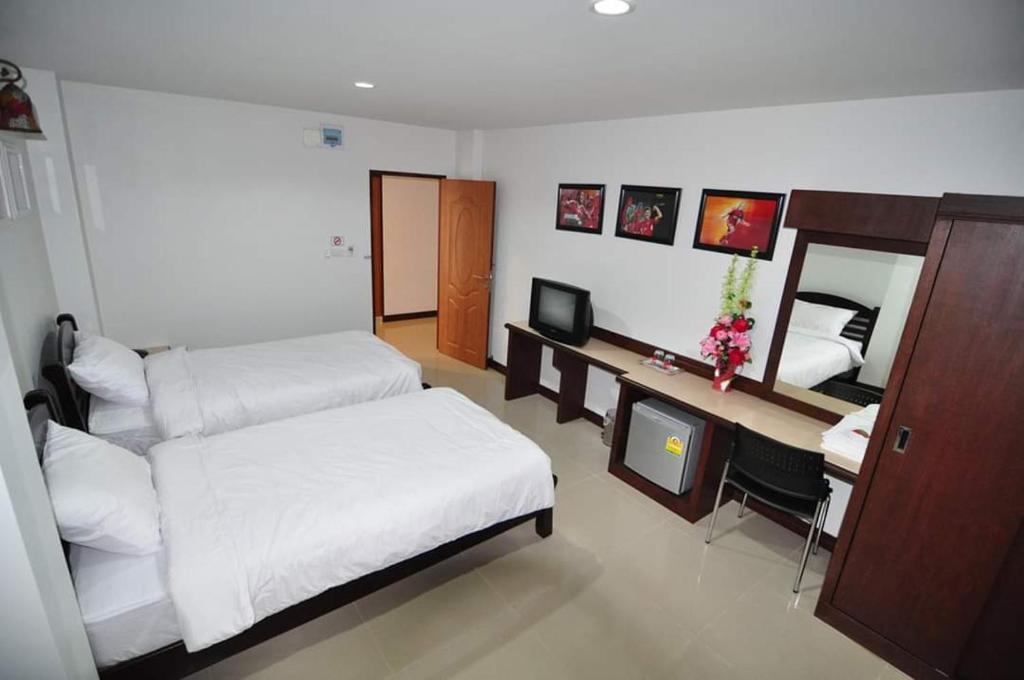 Man u Apartment photo 2