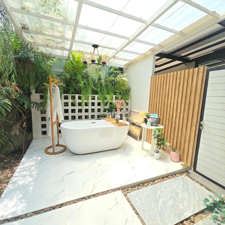 Mango Villa photo 5