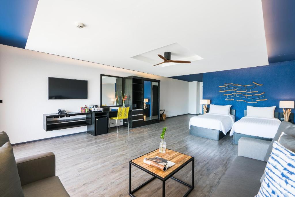 Marina Sands Resort photo 4