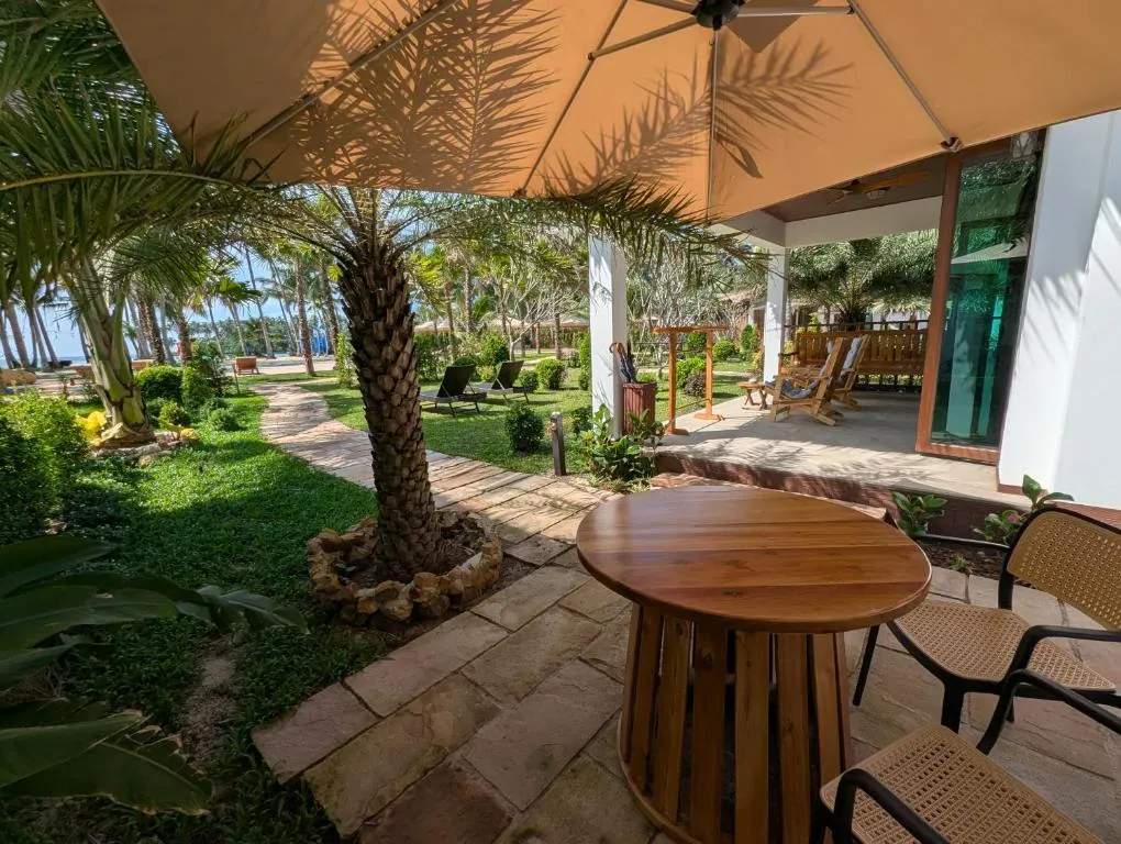 Mint Lotus Resort - Koh Kood photo 2