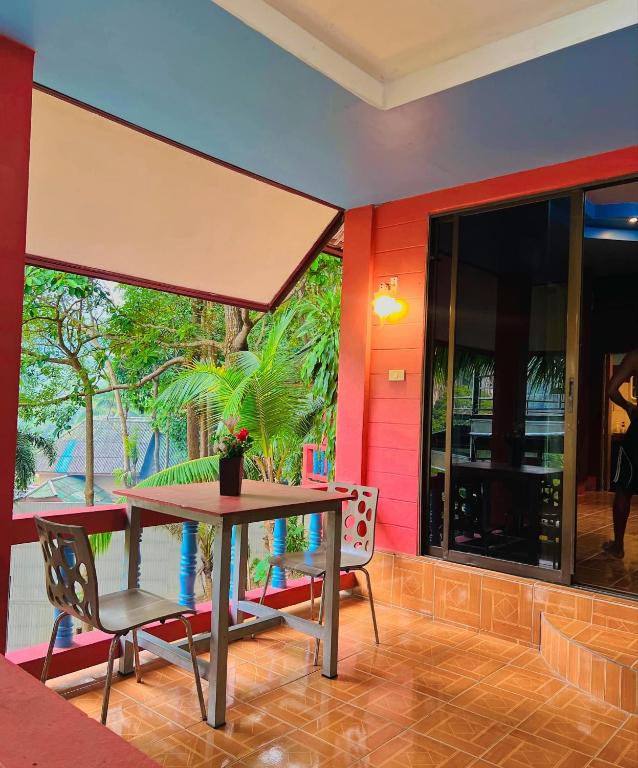 Mom Boutique Railay photo 4