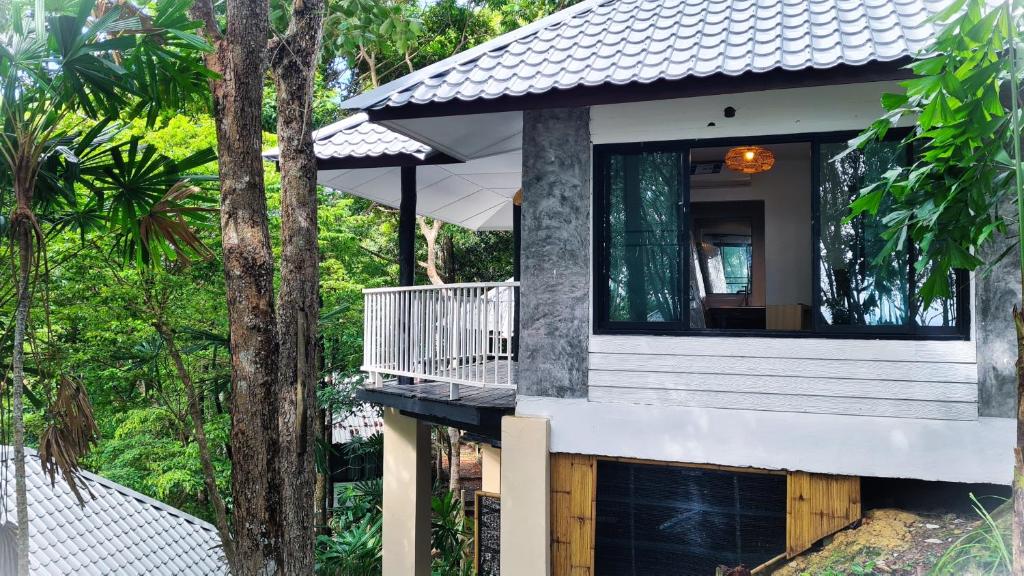 Moonlight Bay Resort photo 2