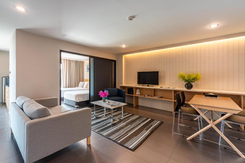 Naga Residence photo 1