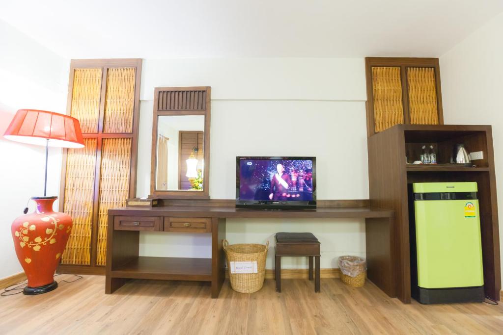 Nak Nakara Hotel photo 4