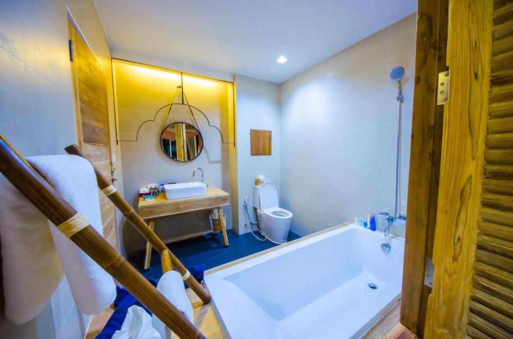 Nakorn De Sukhothai Hip Hotel photo 2