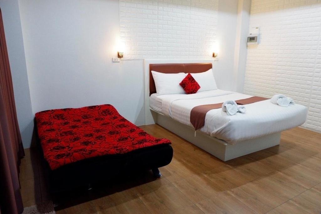 Namthip Residence photo 4