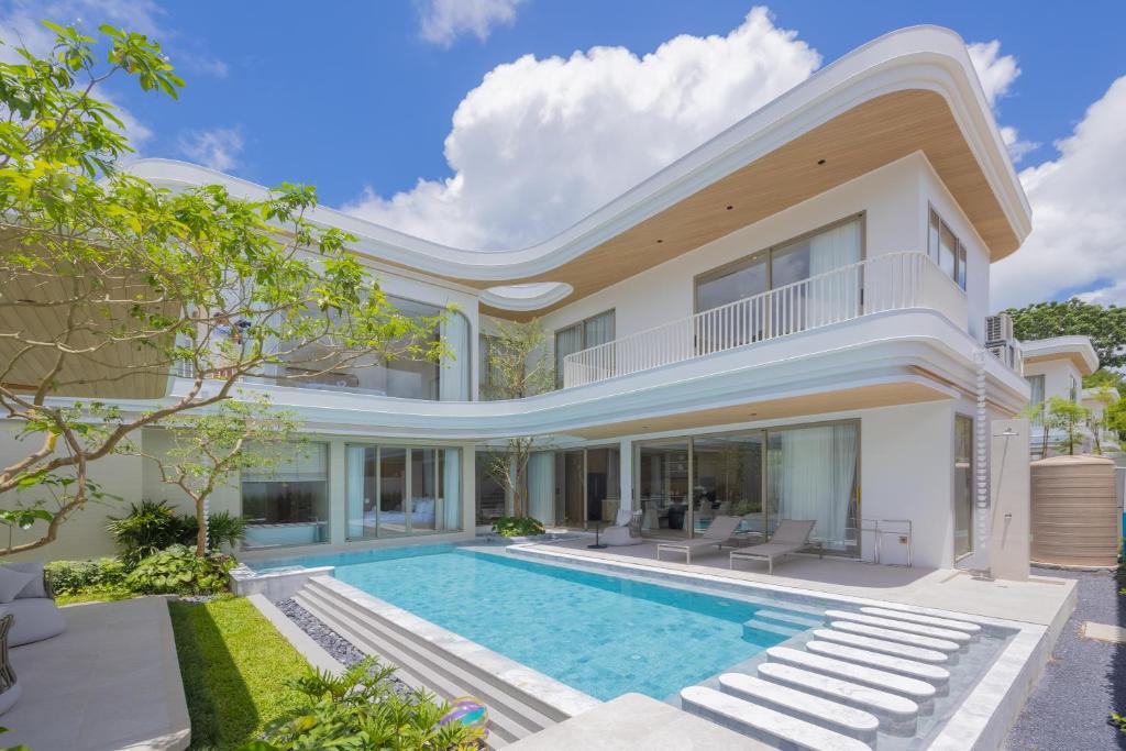 Nature's Rest Private Pool Villa Rawai