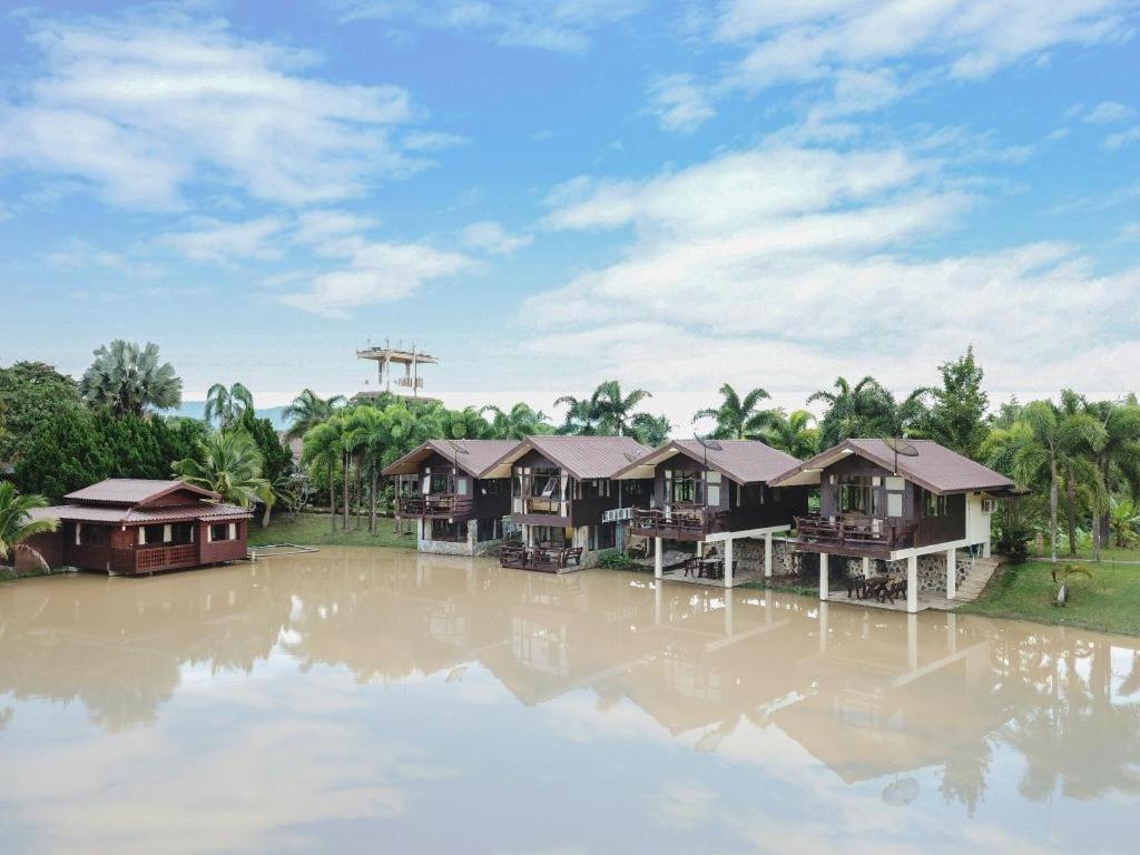 Nicslongstay Hotel photo 1
