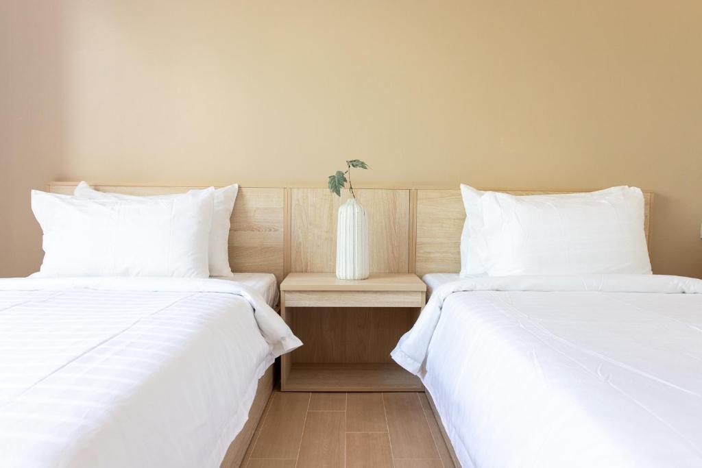 O2 Hotel Lopburi photo 2