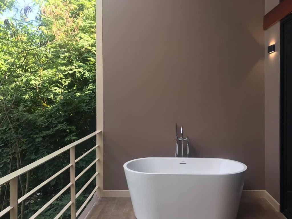 On hill Village photo 3