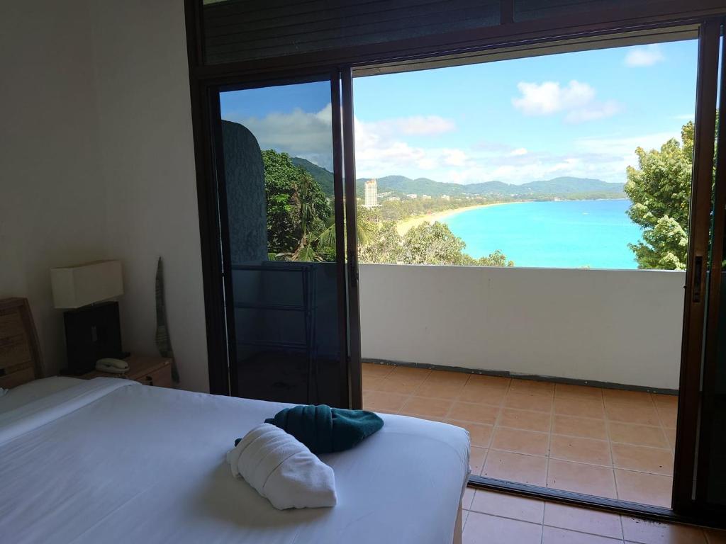 On The Hill Karon Resort photo 5