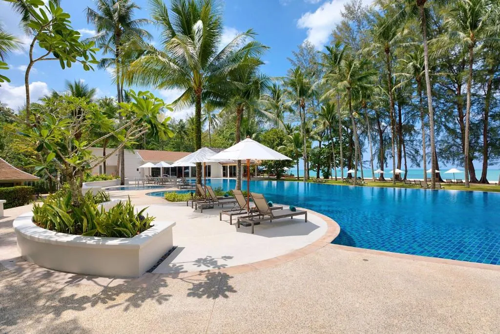 Outrigger Khao Lak Beach Resort photo 3