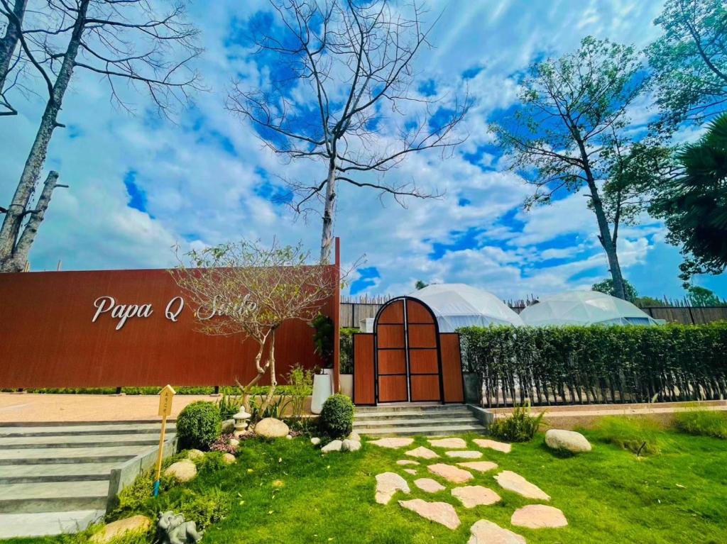 PaPa Q suite Resort photo 5