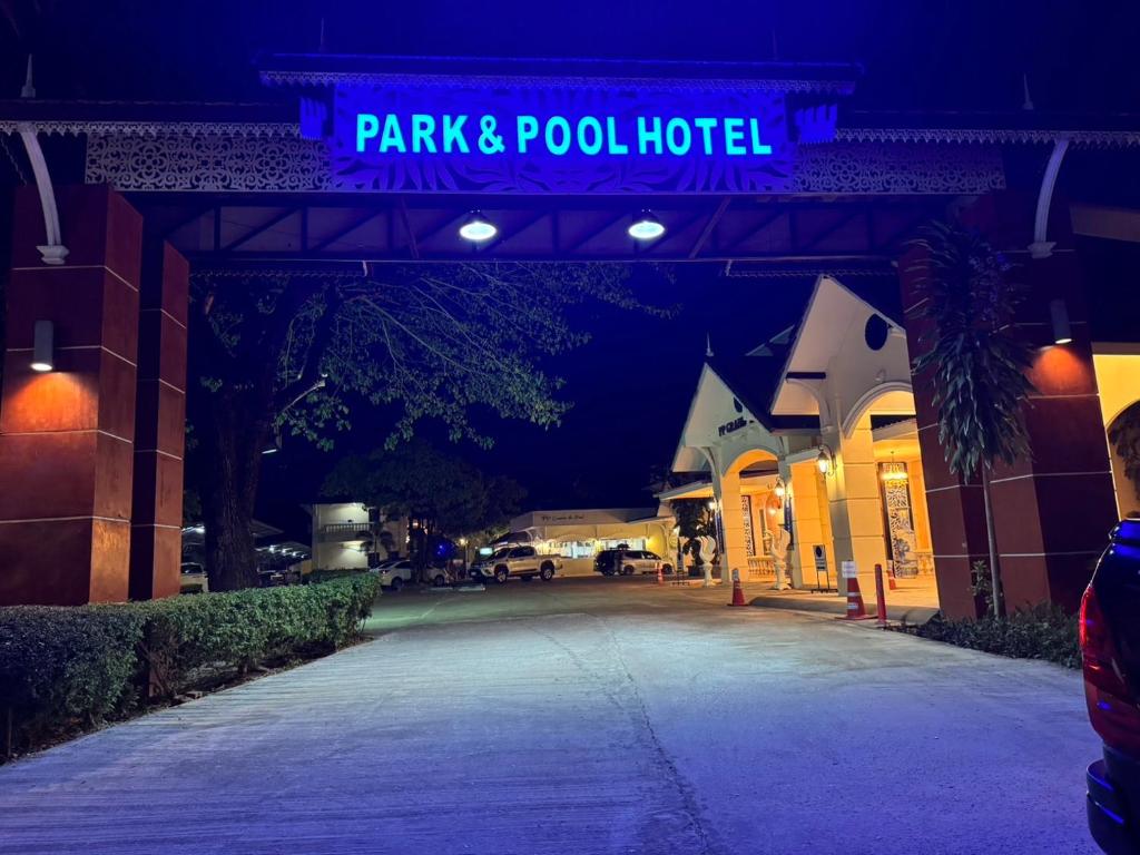 Park & Pool Resort photo 4