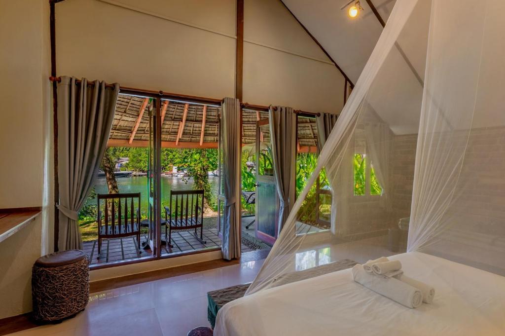 Peter Pan Resort photo 2