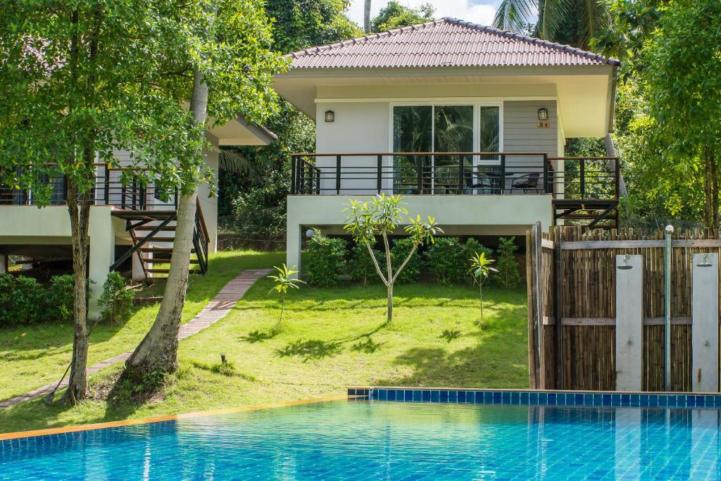 Phangan Akuna photo 4