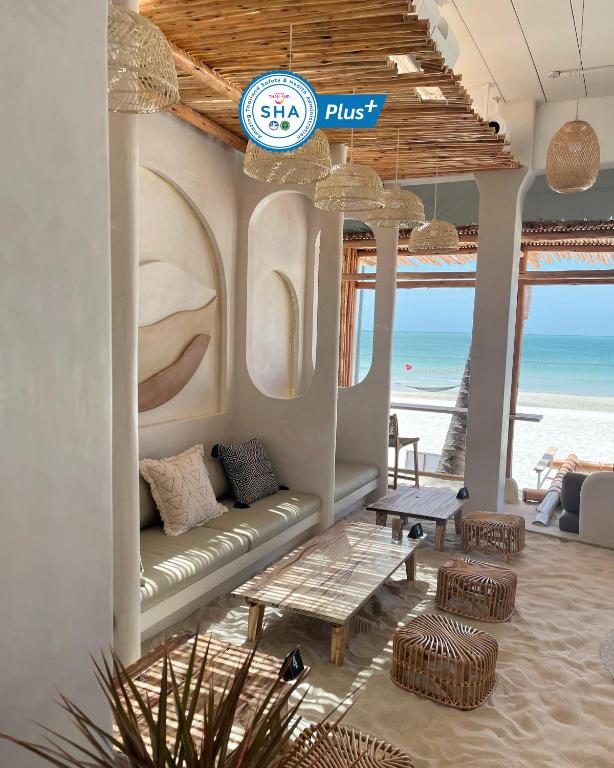 Phangan Bayshore Resort photo 4