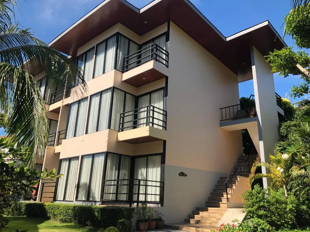 Phi Phi Villa Resort photo 1