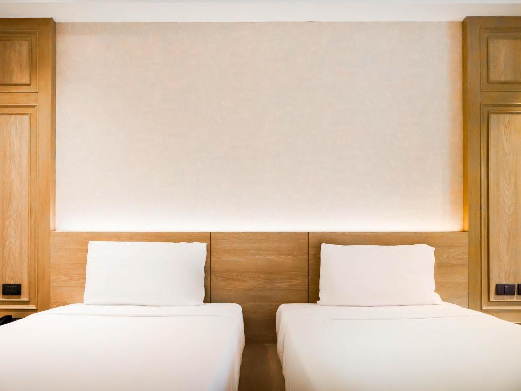 Phuket Orchid Resort and Spa photo 2