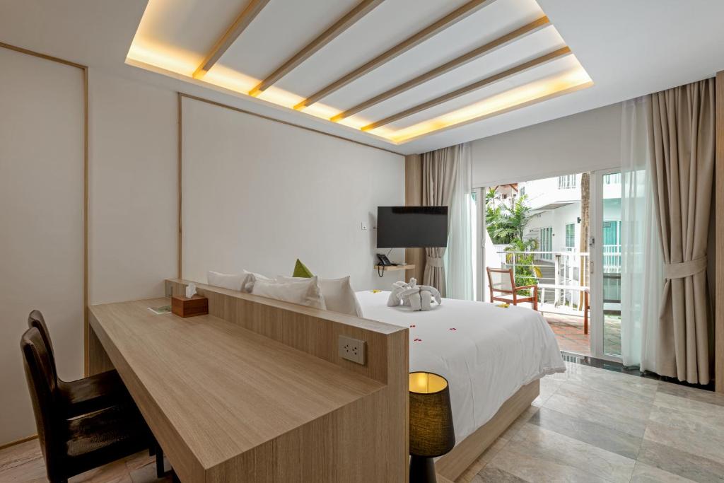 Phunawa Resort Phuket Karon Beach photo 3