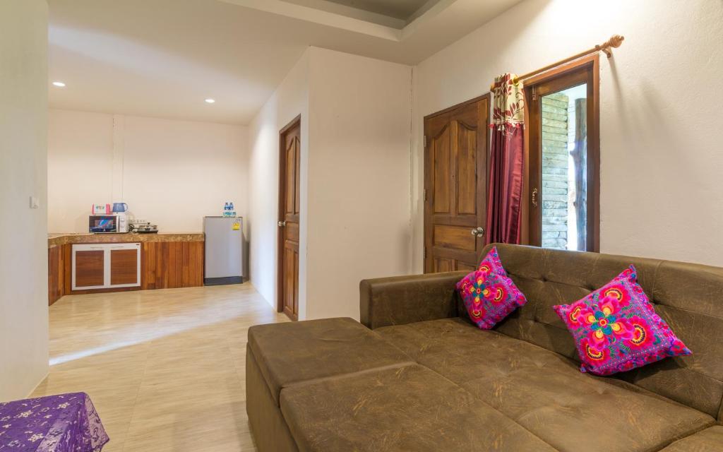 Pinthong Aonang Villa photo 4