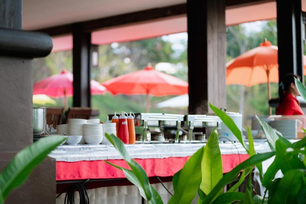 Poochommhok Resort photo 4